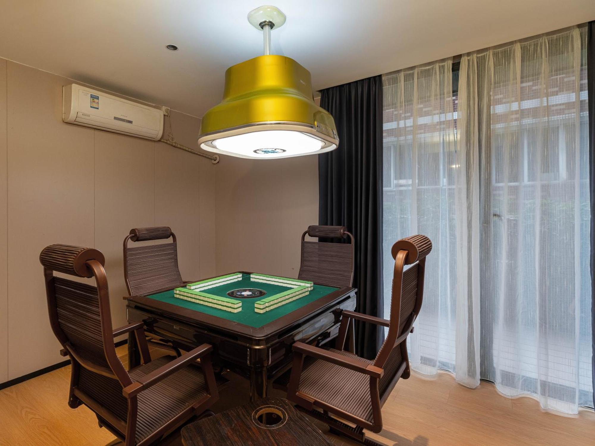 Lavande International Hotel Guangzhou Taikoo Hui Square Shipaiqiao Metro Station Branch - Free Shuttle Bus To Canton Fair Complex During Canton Fair Period & Free Vpn Internet Access Exterior foto