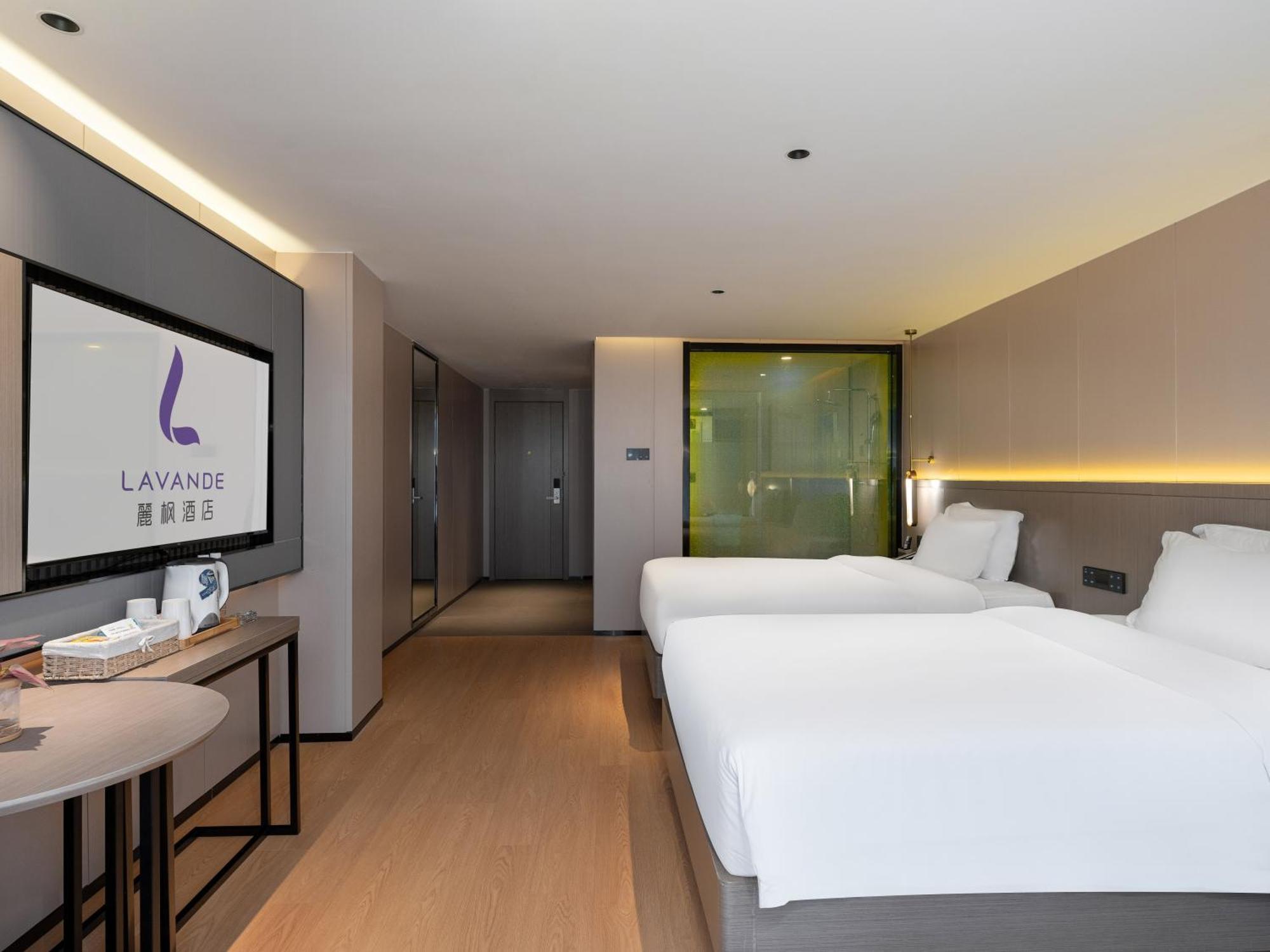Lavande International Hotel Guangzhou Taikoo Hui Square Shipaiqiao Metro Station Branch - Free Shuttle Bus To Canton Fair Complex During Canton Fair Period & Free Vpn Internet Access Exterior foto
