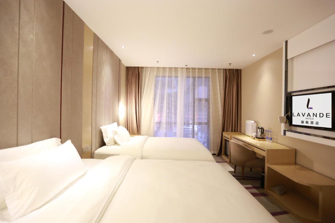 Lavande International Hotel Guangzhou Taikoo Hui Square Shipaiqiao Metro Station Branch - Free Shuttle Bus To Canton Fair Complex During Canton Fair Period & Free Vpn Internet Access Exterior foto